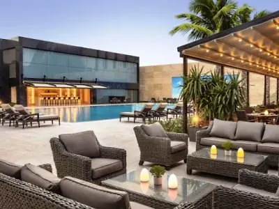 Burgu Arjaan By Rotana Hotel 5*