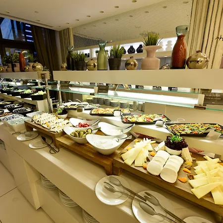 Szálloda Burgu Arjaan By Rotana 5*