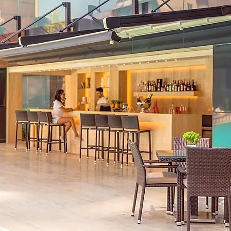 Szálloda Burgu Arjaan By Rotana 5*