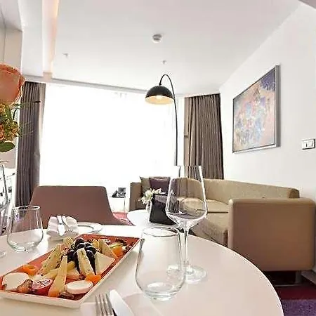 Hotel Burgu Arjaan By Rotana Istanbul
