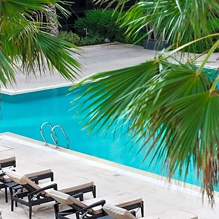 Burgu Arjaan By Rotana Hotel 5*