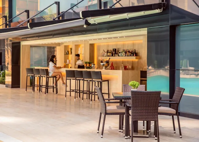 Burgu Arjaan By Rotana 5*