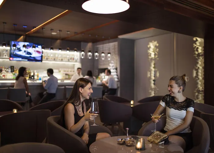 Burgu Arjaan By Rotana 5*