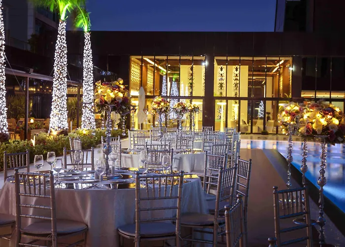 Burgu Arjaan By Rotana 5*