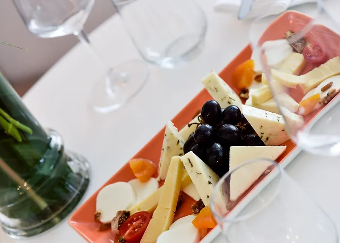 Burgu Arjaan By Rotana 5*